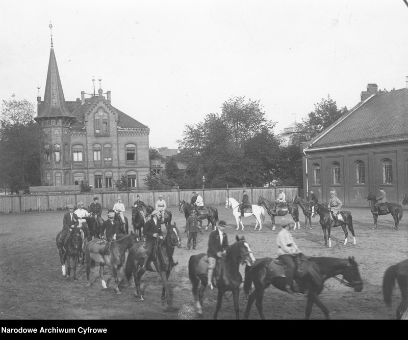 image.from.unit.number "Związek Hallerczyków w Poznaniu"