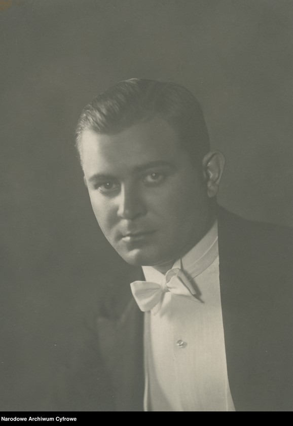 image.from.collection.number "Pianiści/stki międzywojnia portrety111"
