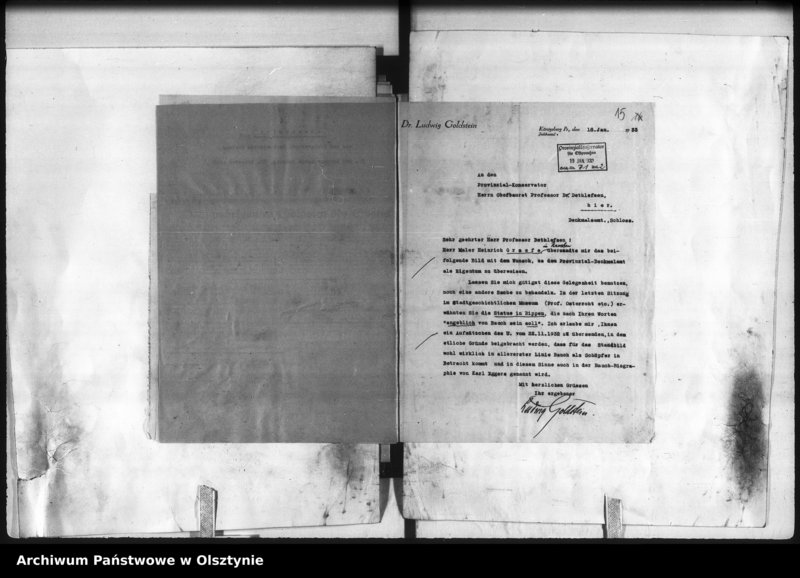 image.from.unit.number "Rippen, Mausoleum"