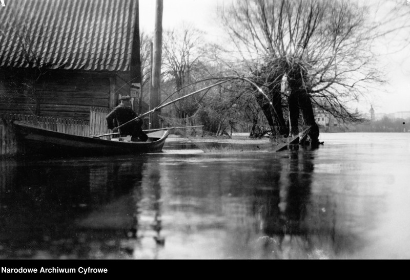 image.from.unit.number "Powódź w Wilnie"