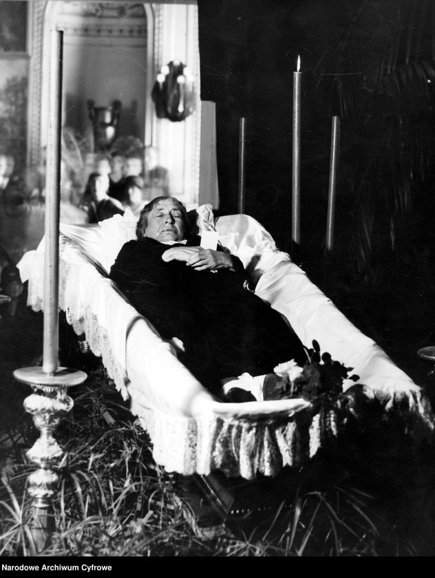 Obraz 3 z jednostki "Pogrzeb Michaliny Mościckiej w Warszawie"