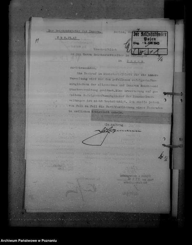 Obraz 16 z jednostki "Beamten des höheren, mittleren und einfachen Dienstes"