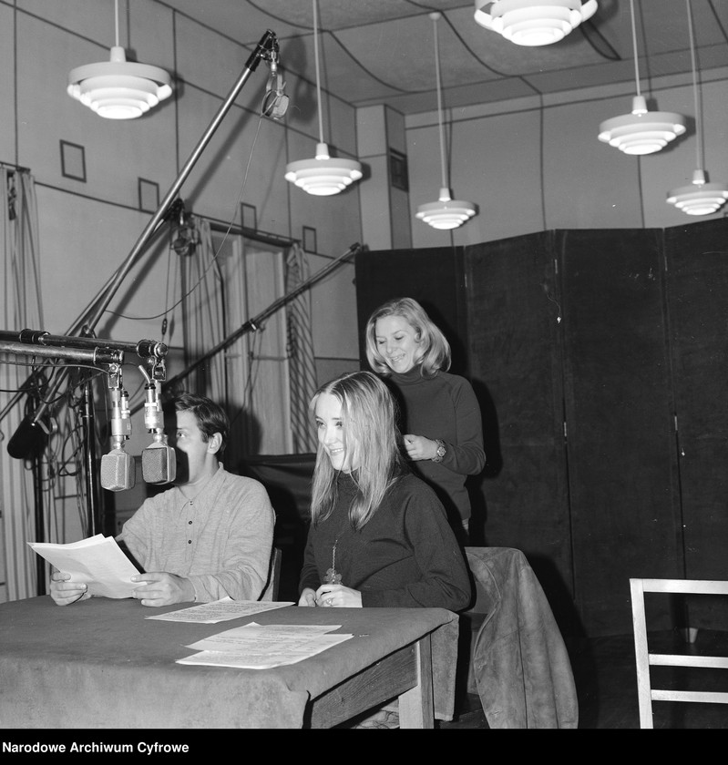 image.from.unit.number "Nagrywanie 500. odcinka słuchowiska radiowego "W Jezioranach" w Polskim Radiu"