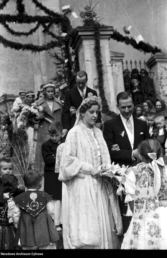 image.from.unit.number "Ślub hrabiego Benedykta Tyszkiewicza z księżniczką Eleonorą Radziwiłł"