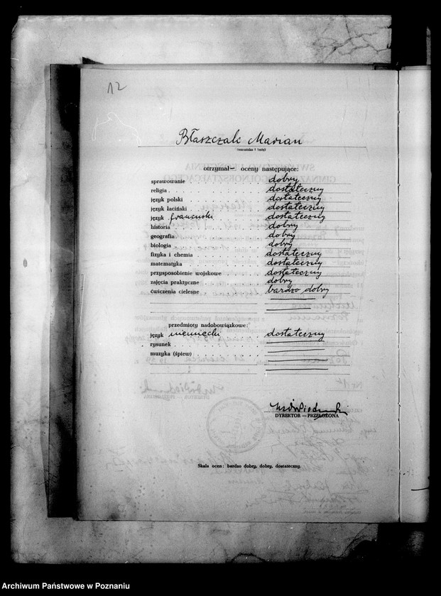 Obraz 15 z jednostki "Prywatne Liceum i Gimnazjum imienia Mickiewicza - Poznań [spis uczniów klasy II liceum oraz świadectwa ukończenia gimnazjum (IV klasy)]"