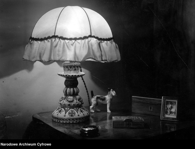 image.from.unit.number "Wyroby porcelanowe"