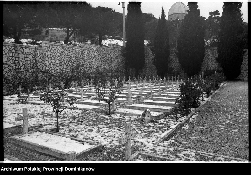 image.from.unit.number "Włochy. Polski Cmentarz Wojenny w Loreto"