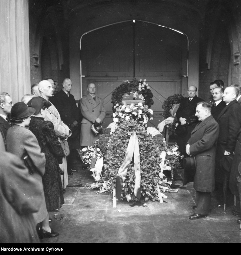 image.from.unit.number "Pogrzeb Mieczysława Mastka - posła Rady Narodowej"