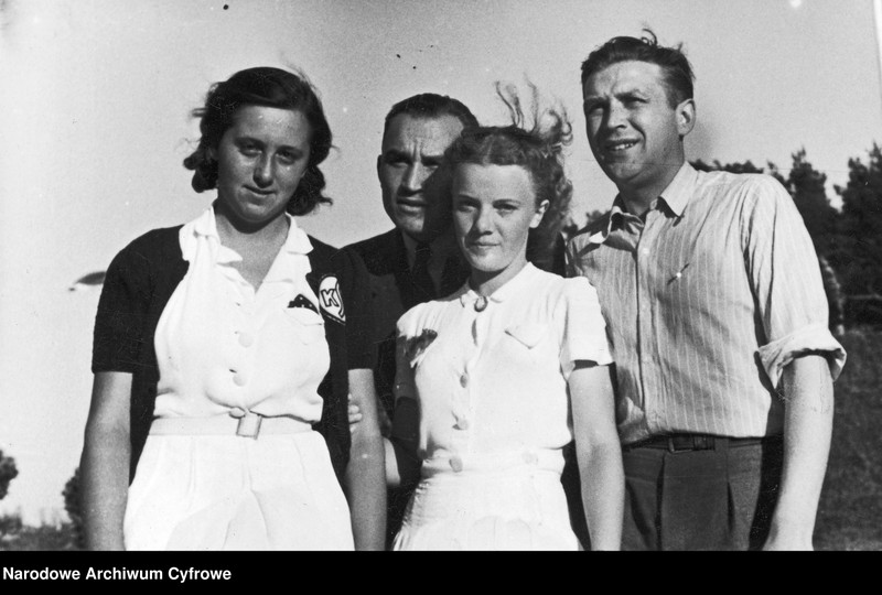 image.from.unit.number "Międzynarodowe Mistrzostwa Polski w Tenisie Ziemnym na terenie parku tenisowego klubu sportowego Gdynia w Gdyni"