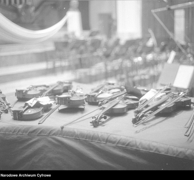 image.from.unit.number "VII Międzynarodowy Konkurs Pianistyczny im. Fryderyka Chopina w Filharmonii Narodowej w Warszawie"
