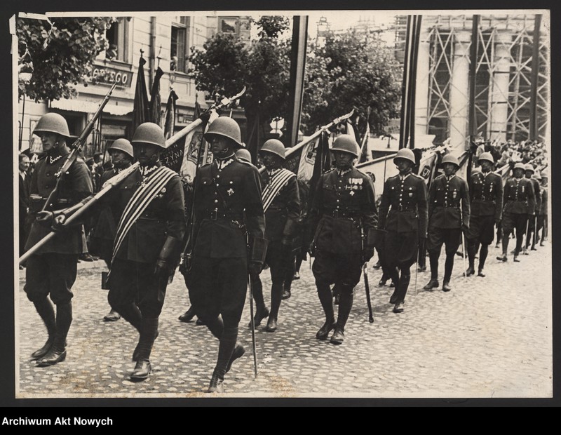 Obraz 10 z kolekcji "Józef Piłsudski - biografia w dokumencie archiwalnym111"