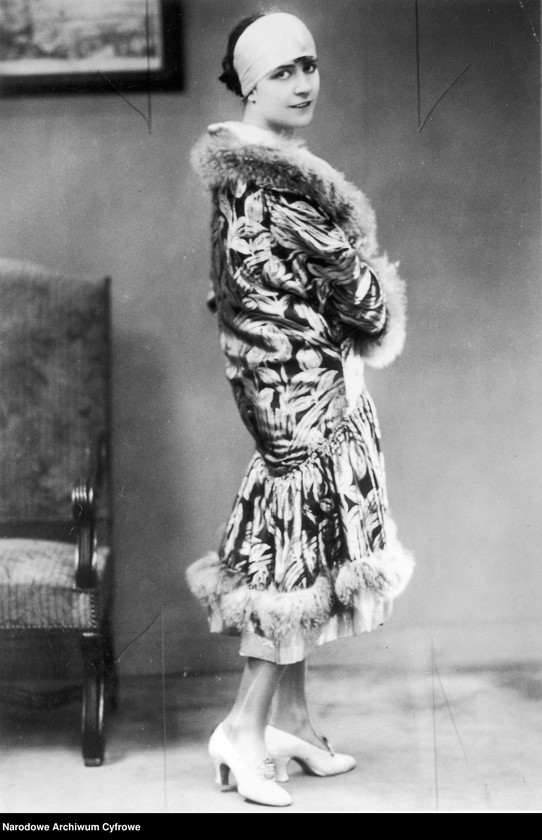 Obraz 12 z kolekcji "Karnawał w stylu retro111"