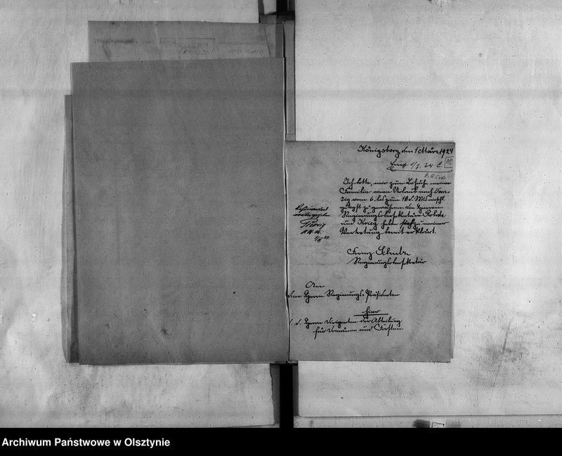 image.from.unit.number "Personal-Akten den Regierungsobersekretär als Büreauvorsteher Franz Schulz"