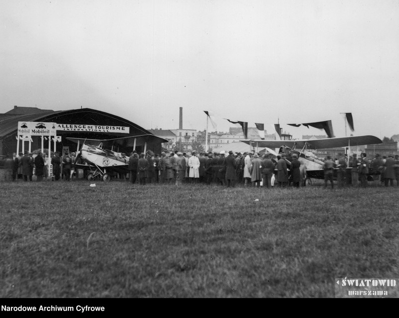 Obraz 1 z jednostki "Międzynarodowe Zawody Samolotów Turystycznych (Challenge 1930) w Warszawie"