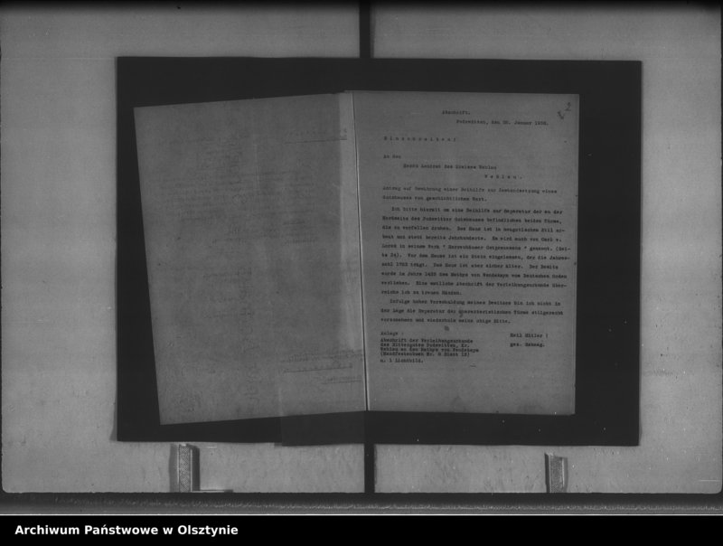 image.from.unit.number "Podewitten, Gutshaus"