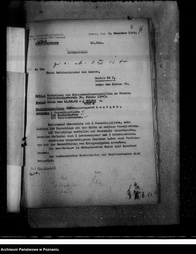 Obraz 9 z jednostki "Kriegsverdienstkreuze- öffentlicher Dienst"