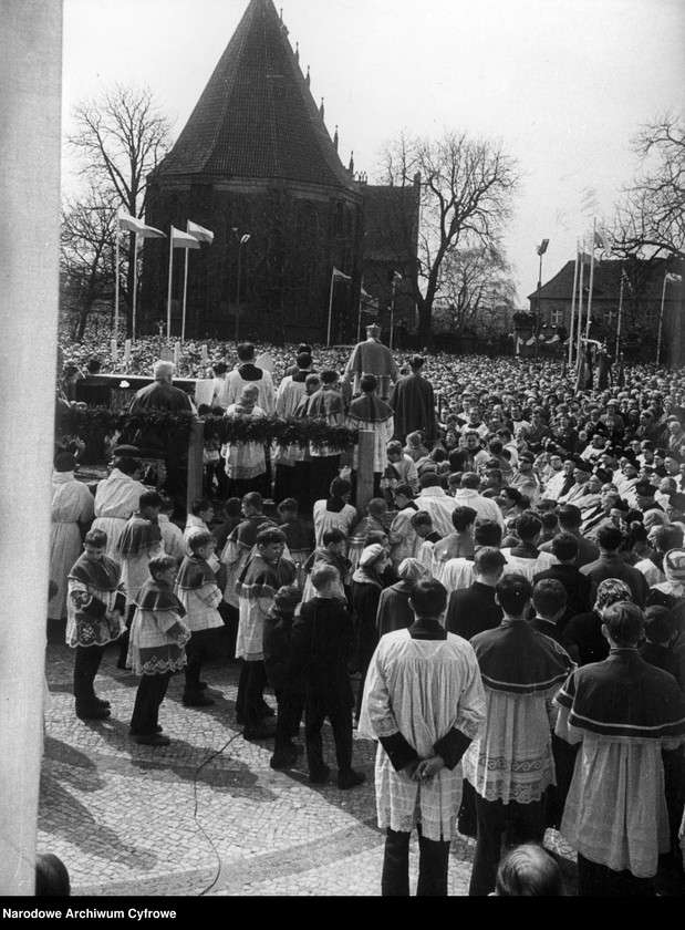 image.from.unit.number "Obchody Tysiąclecia Chrztu Polski w Poznaniu"