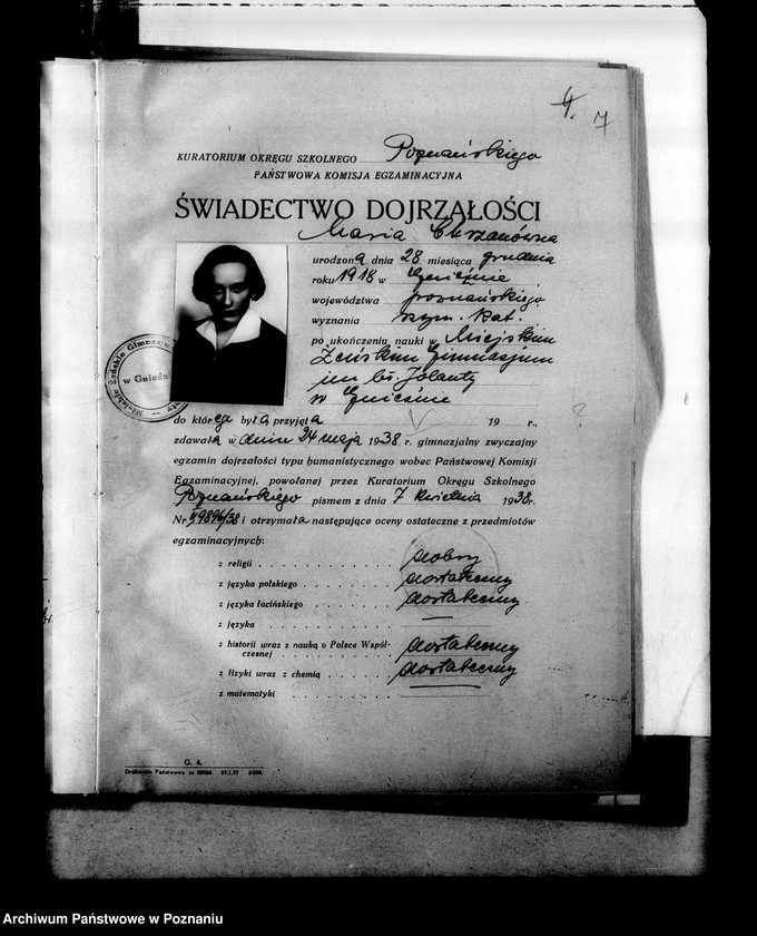 Obraz 11 z jednostki "Miejskie Gimnazjum Żeńskie imienia Błogosławionej Jolanty- Gniezno- [w tym protokoły egzaminów dojrzałości i świadectwa dojrzałości z 1938 roku]"