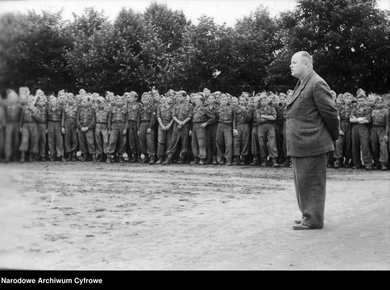 image.from.unit.number "Obóz Powszechnej Organizacji Służba Polsce"