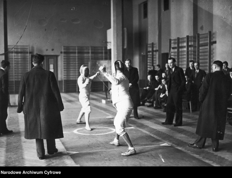 Obraz 7 z jednostki "Mistrzostwa Polski w szermierce w Domu Akademickim w Warszawie"