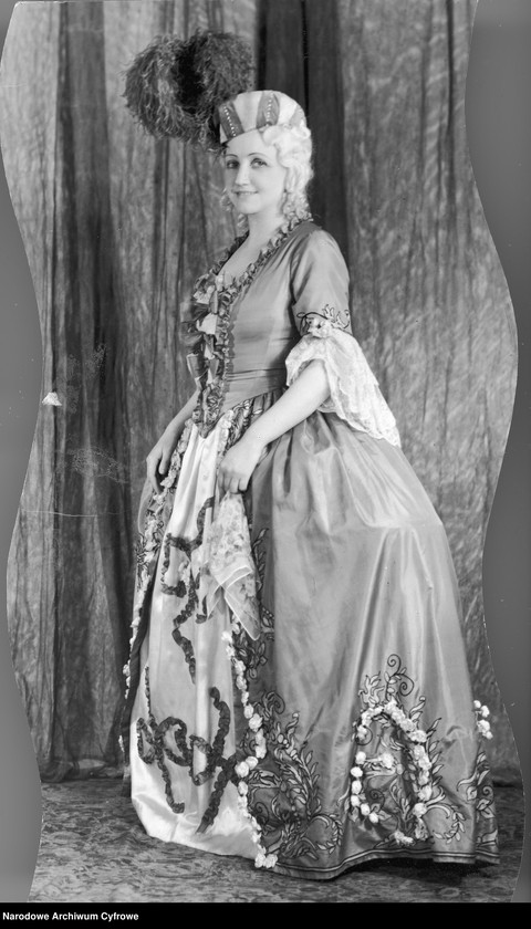 image.from.unit.number "Operetka „Ptasznik z Tyrolu” Karla Zellera w Teatrze Wielkim w Warszawie"