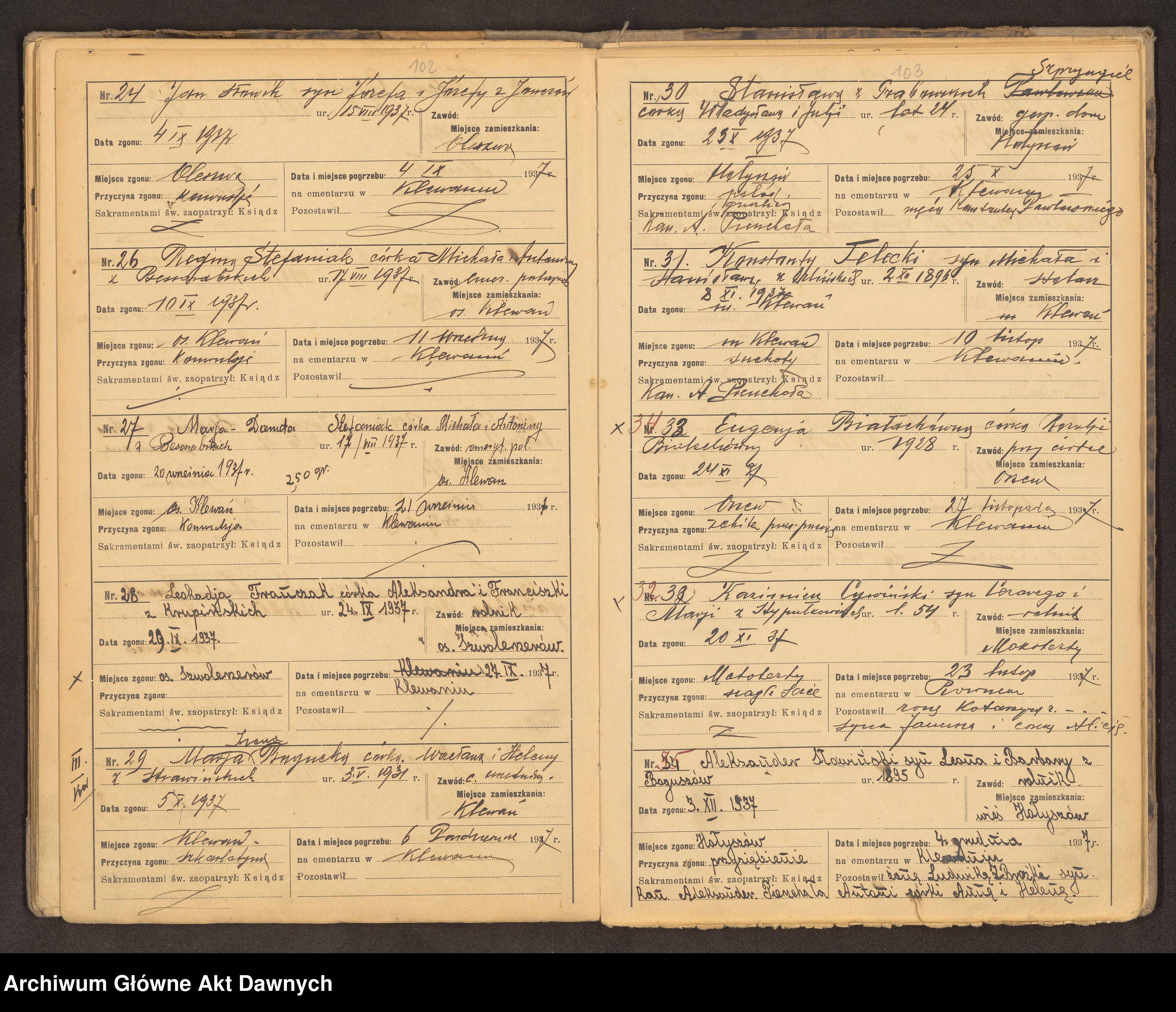 Skan z jednostki: Parafia: Klewań. Dekanat: Równe. Raptularz chrztów i zgonów w parafii.