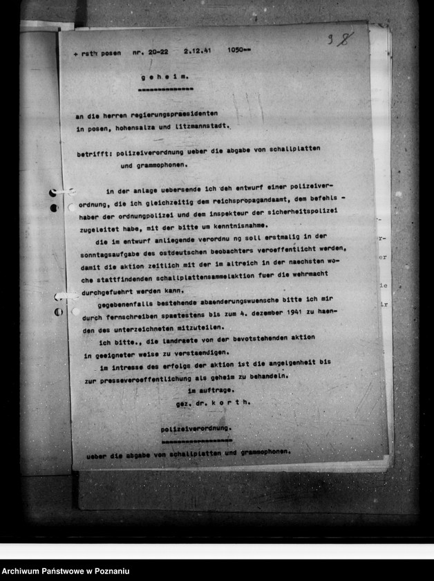 Obraz 13 z jednostki "Polizei verordnung über die Abgabe von Schaltplatten und Gramophonen"