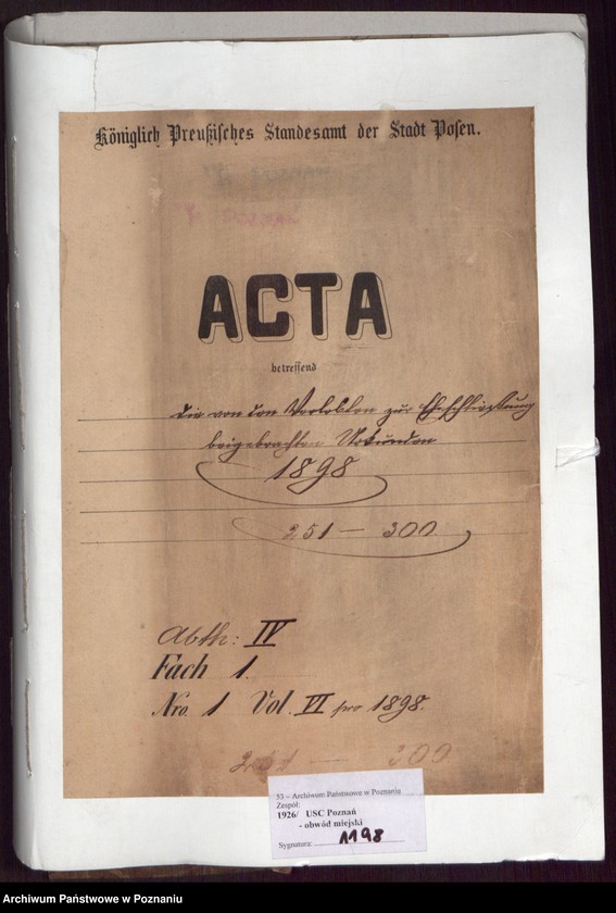 Obraz 2 z jednostki "Die von den Verlobten beigebrachten Urkunden zur Eheschliessung pro 1898"