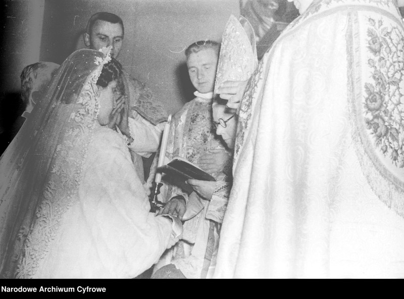 image.from.unit.number "Ślub hrabiego Benedykta Tyszkiewicza z księżniczką Eleonorą Radziwiłł"