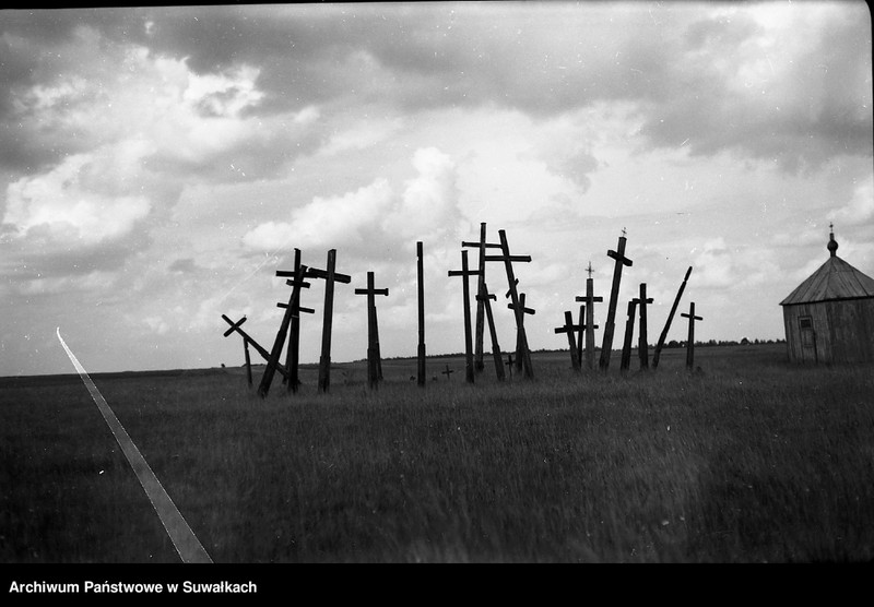 image.from.unit.number "[Krzyże w Świętej Wodzie w powiecie białostockim ?]"