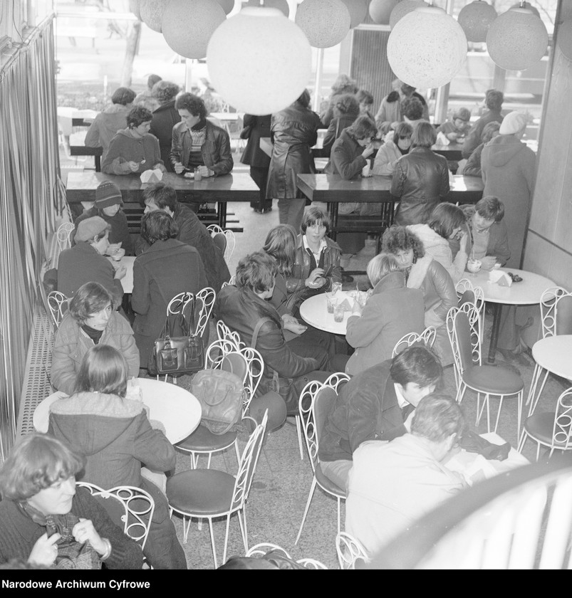 image.from.unit.number "Coctail Bar "Hortex" w Warszawie przy ul. Świętokrzyskiej"