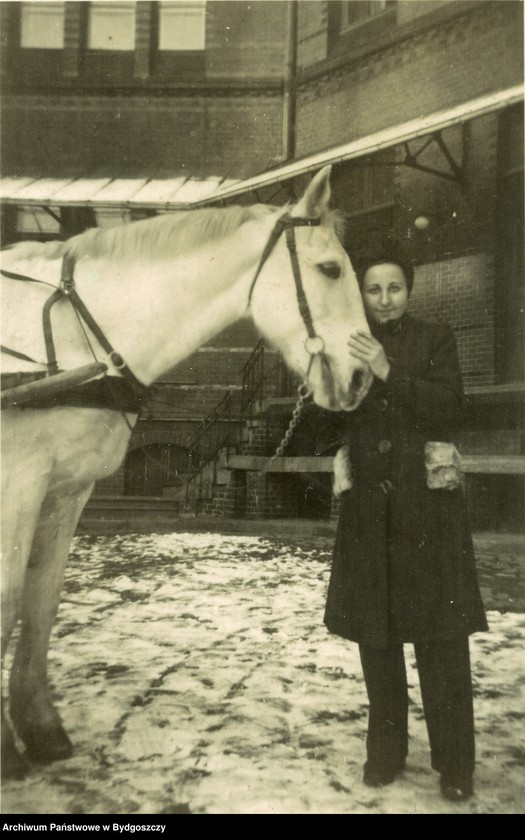 image.from.unit.number "Deutsche Reichspost - album fotograficzny"