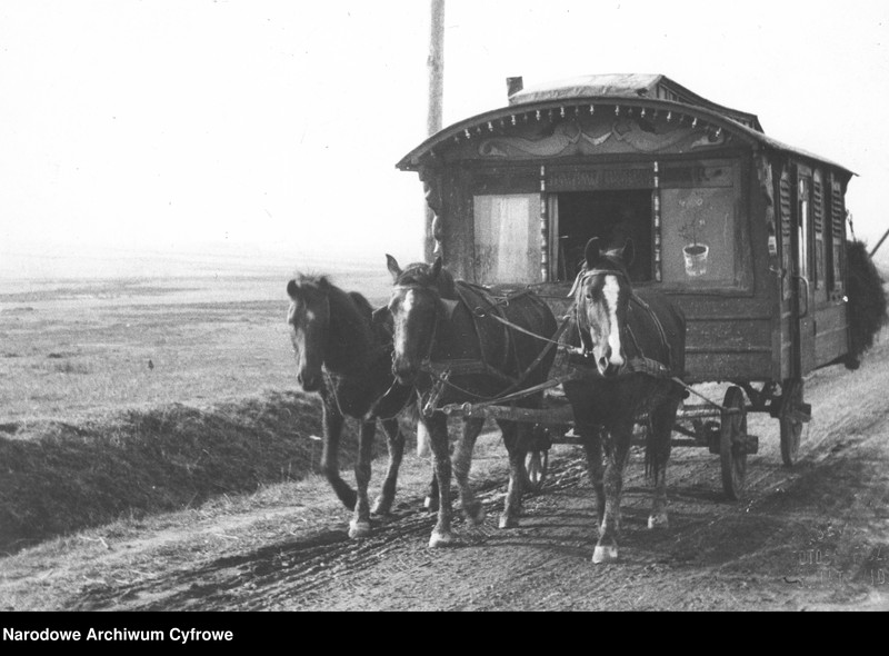 Obraz 2 z jednostki "Cygański tabor"