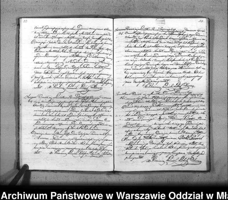 image.from.unit.number "Akta urodzin, małżeństw i zgonów"