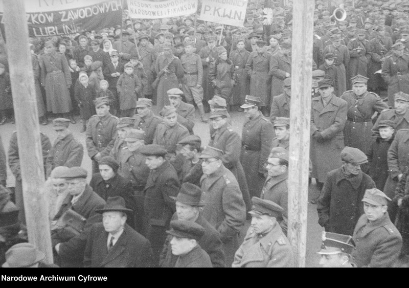 image.from.unit.number "Manifestacja z udziałem żołnierzy w Lublinie"