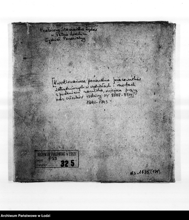 Obraz 3 z jednostki "[Kwestionariusze personalne pracowników zatrudnionych w wydziałach i resortach z podaniem nazwiska, miejsca pracy oraz członków rodziny]"