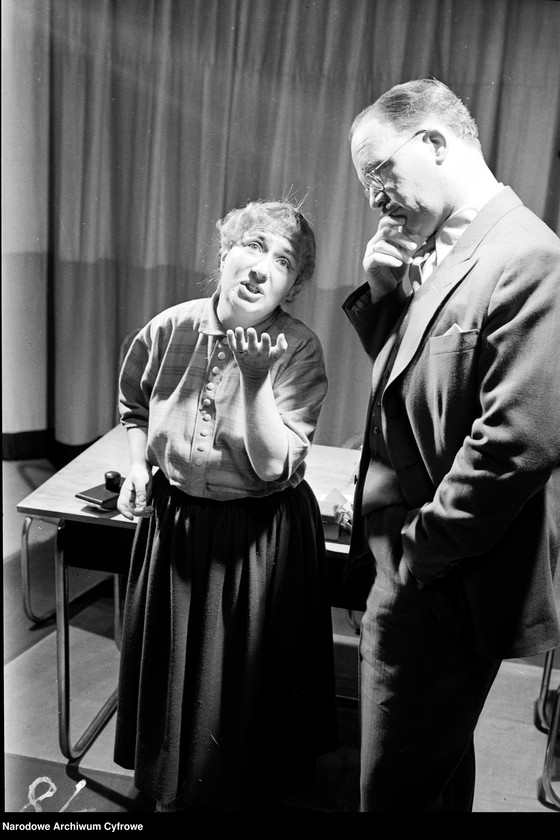 image.from.unit.number "Warszawa. Teatr Młodej Warszawy - sztuka "Teoria Einsteina""