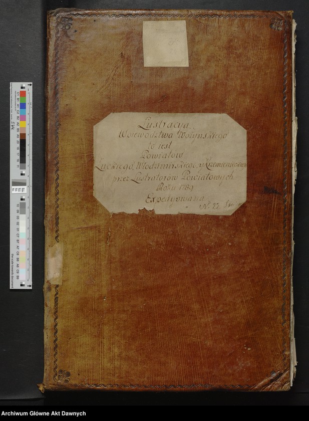 image.from.unit.number "Lustracja starostwa łuckiego, starostwo radomyslskie, lustracja wsi Kolczyn należącej do klucznokostwa łuckiego, jurament lustratora , lustracja wsi Smidyń, Swiniuchy, Korytnicy, Wojnina, jurament lustratora, list Jana Wieleckiego parocha korytnickiego, lustracja wsi Osiekrow, lustracja starostwa włodzimierskiego, jurament lustratora, supliki, lustracja starostwa kowelskiego, supliki, lustracja starostwa krzemienieckiego, sumariusz intraty z pow. Krzemienieckiego, jurament."