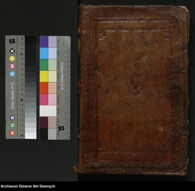 image.from.unit.number "Księgi obejmujące tzw. addytamenta wojskowe, delaty kwarciane, taryfy, hyberny i inne. 1643-1794"