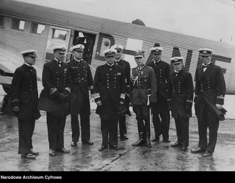 image.from.unit.number "Wizyta niszczycieli ORP "Burza" i ORP "Wicher" w Niemczech"