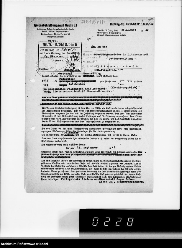 Obraz 5 z jednostki "456 Kriegsauftrag SS 13066/42 5712 Pelzmützen, 129 Pelzhauben HBA Berlin II"