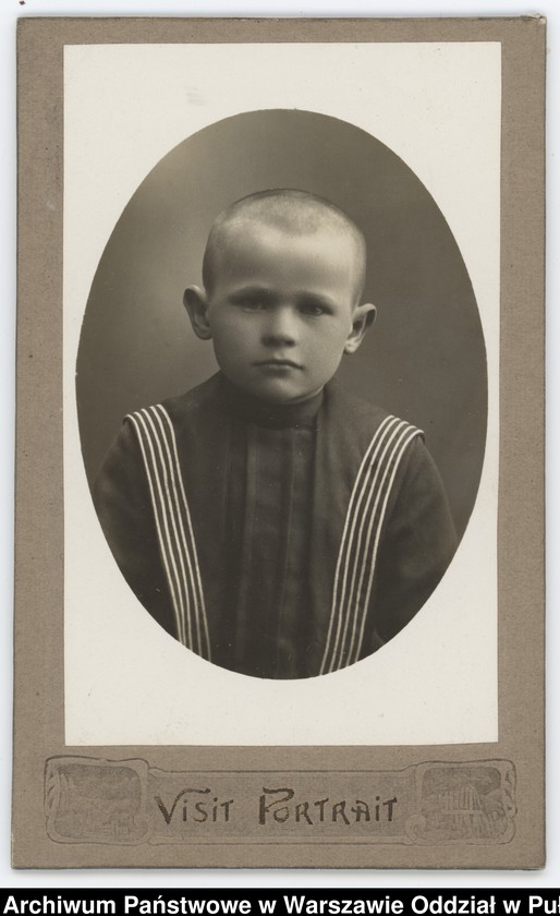 Obraz 72 z kolekcji "Chłopcy w niebieskich mundurkach... - uczniowie pułtuskiego Gimnazjum z okresu I wojny światowej"