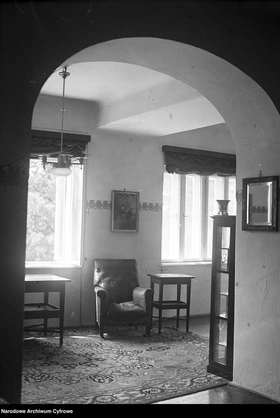 image.from.unit.number "Dworek Kępińskich w Moszczanicy"