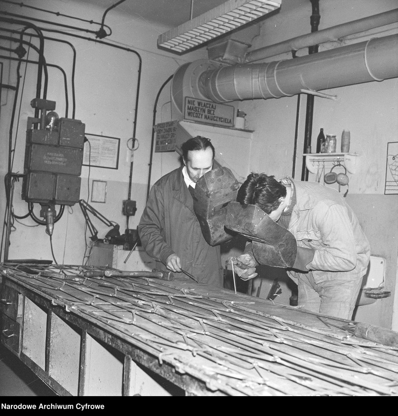 Obraz 20 z jednostki "Zespół Szkół Budowlanych nr 2 im. Bohdana Pniewskiego w Warszawie przy ul. Młynarskiej 45"