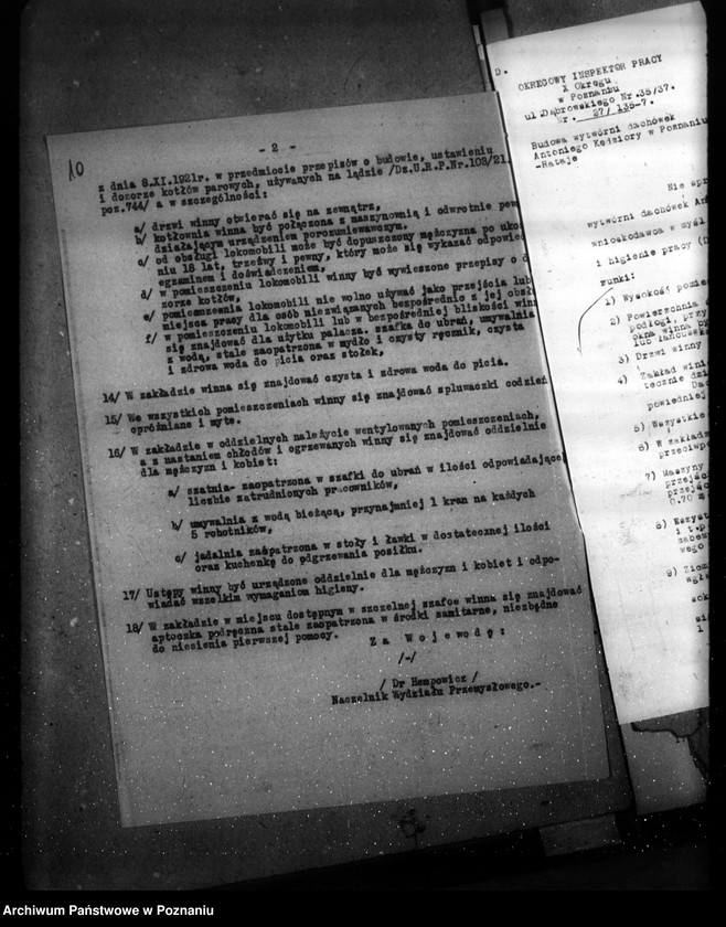 image.from.unit.number "Zatwierdzenie zakładu przemysłowego /wytwórni dachówek/ Firmy Kędziora na Ratajach"