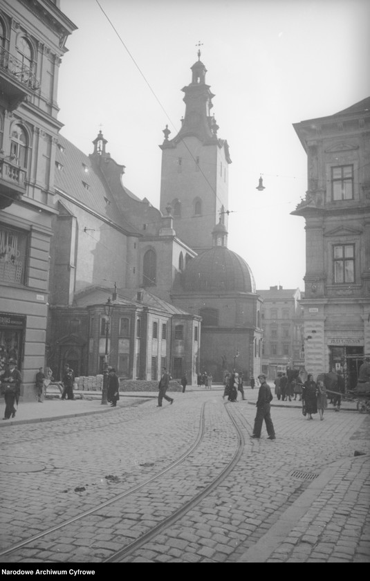 Obiekt Fragment rynku z kościołem Wniebowzięcia Najświętszej Marii Panny. z jednostki Lwów