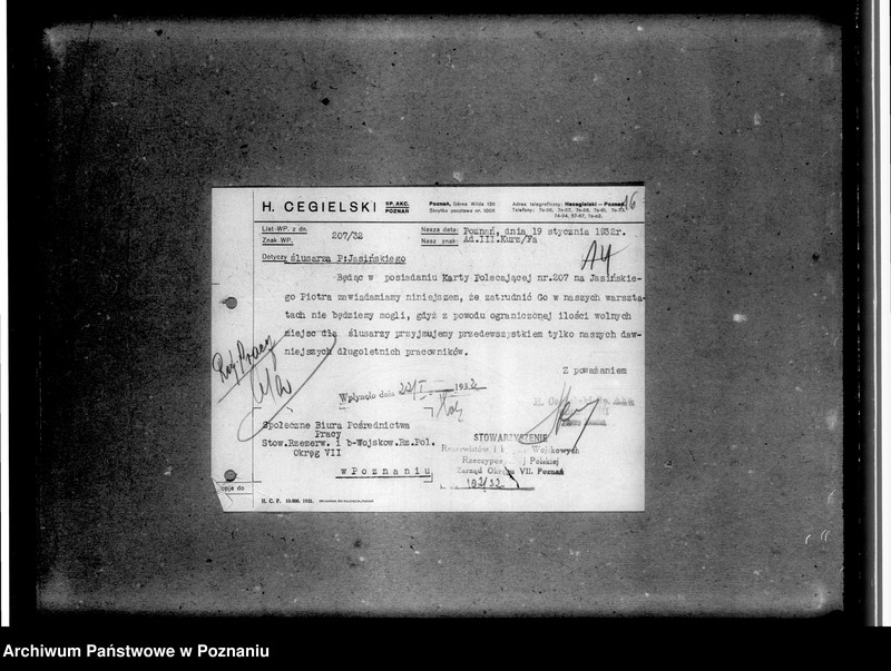 image.from.unit.number "Sprawy personalno-organizacyjne Związku - pomoc w uzyskaniu pracy, zasiłek dla bezrobotnych, spisy członków Związku Rezerwistów- bezrobotnych, sprawy finansowe"