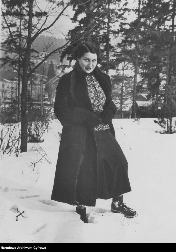 image.from.collection.number "Pianiści/stki międzywojnia portrety111"