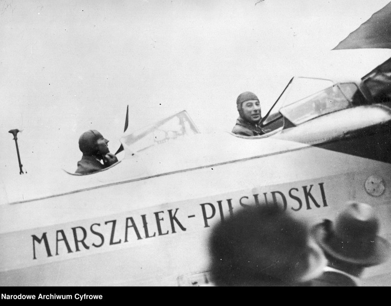 image.from.unit.number "Pierwszy lot transatlantycki majorów Kazimierza Kubali i Ludwika Idzikowskiego"