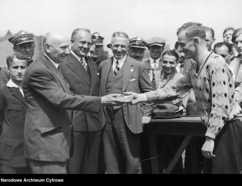 image.from.unit.number "Lekkoatletyczne mistrzostwa Polski na stadionie Legii w Warszawie"